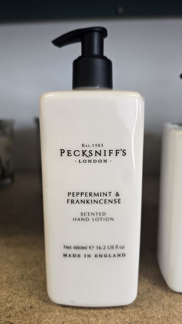 Pecksniff'S Peppermint & Frankincense Scented Hand Lotion